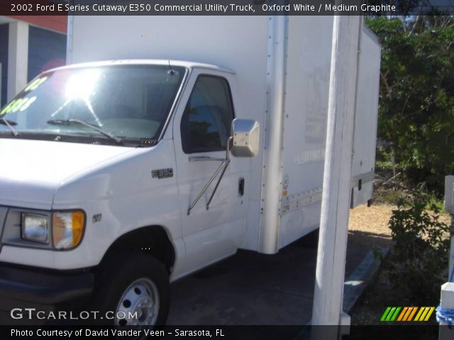 2002 Ford E Series Cutaway E350 Commercial Utility Truck in Oxford White