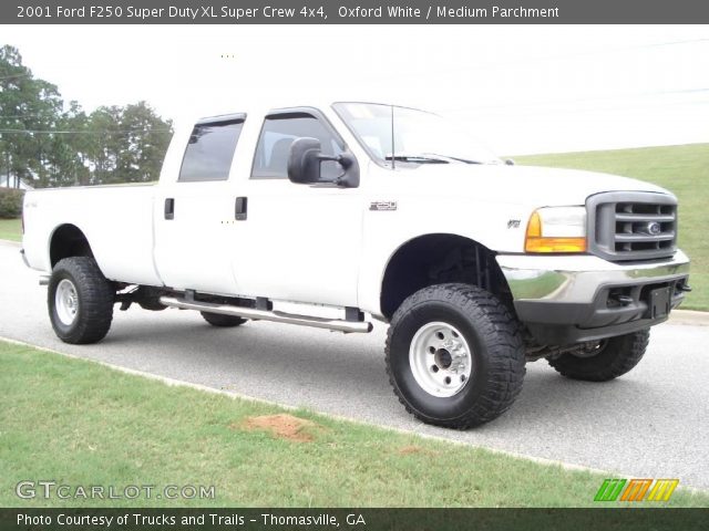 2001 Ford F250 Super Duty XL Super Crew 4x4 in Oxford White