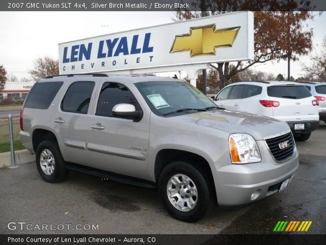 2007 GMC Yukon SLT 4x4 in Silver Birch Metallic