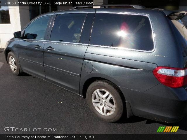 2006 Honda Odyssey EX-L in Sage Brush Pearl