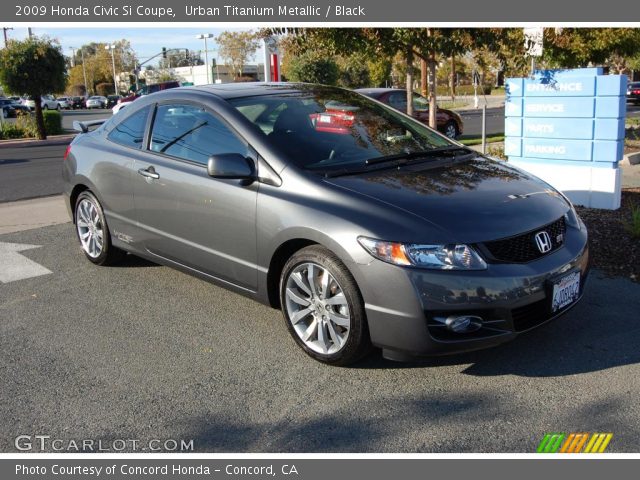 2009 Honda Civic Si Coupe in Urban Titanium Metallic