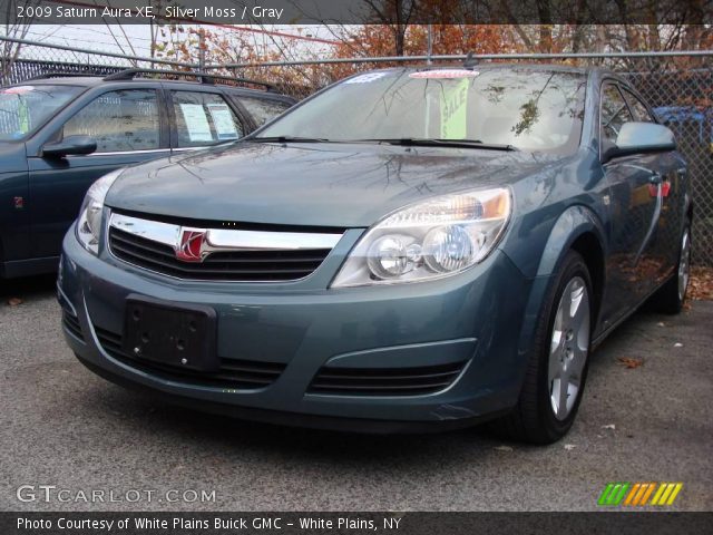 2009 Saturn Aura XE in Silver Moss