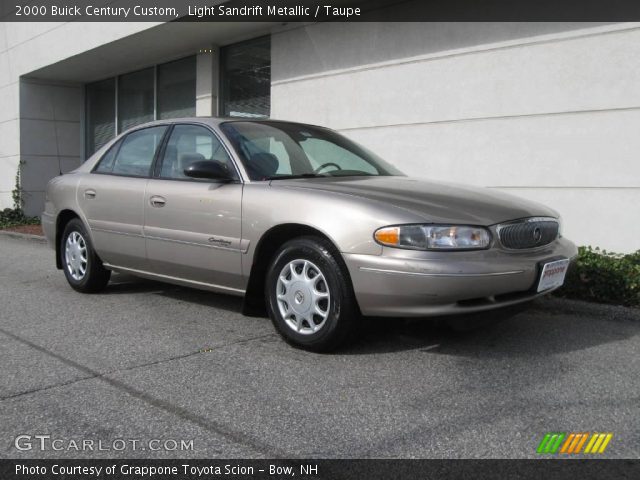 2000 Buick Century Custom in Light Sandrift Metallic