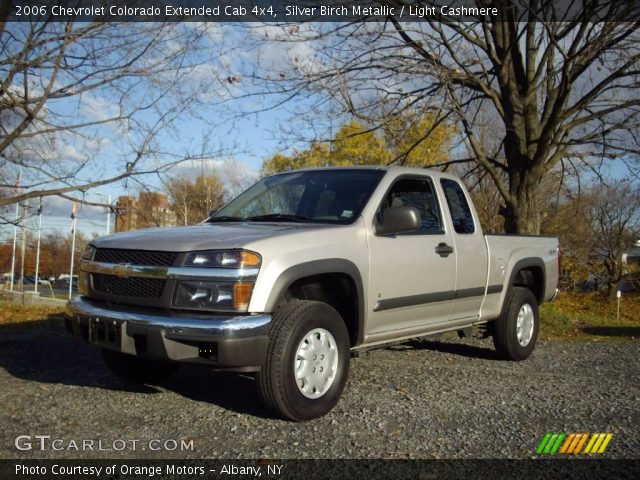 2006 Chevrolet Colorado Extended Cab 4x4 in Silver Birch Metallic