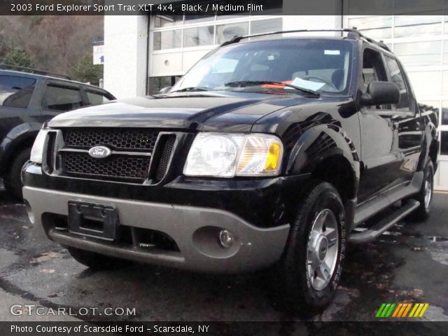 2003 Ford Explorer Sport Trac XLT 4x4 in Black