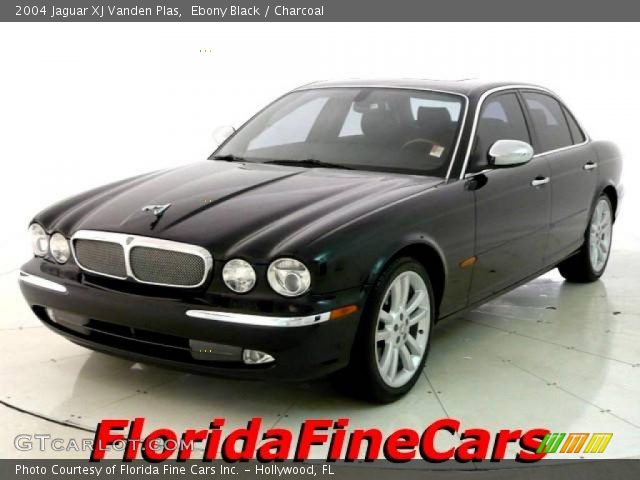 2004 Jaguar XJ Vanden Plas in Ebony Black