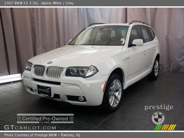 2007 BMW X3 3.0si in Alpine White