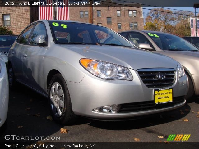 2009 Hyundai Elantra GLS Sedan in Quicksilver