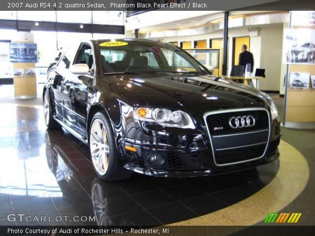 2007 Audi RS4 4.2 quattro Sedan in Phantom Black Pearl Effect