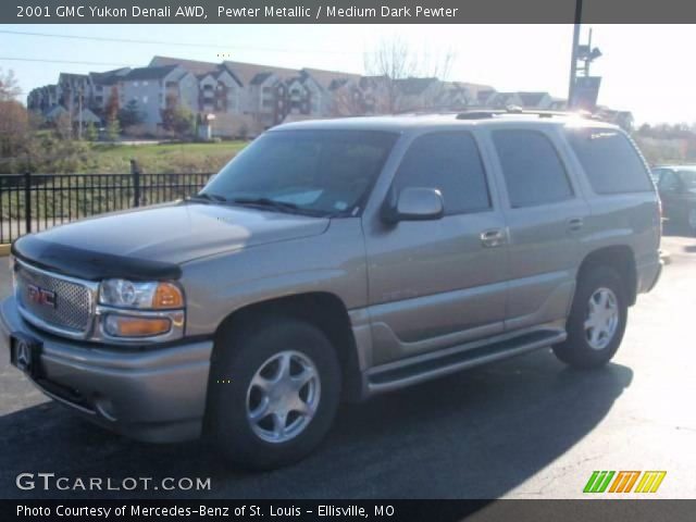 2001 GMC Yukon Denali AWD in Pewter Metallic