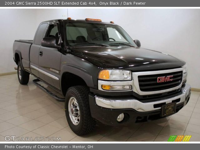 2004 GMC Sierra 2500HD SLT Extended Cab 4x4 in Onyx Black