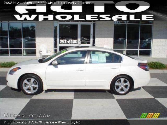 2008 Nissan Altima 3.5 SE in Winter Frost Pearl