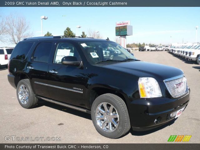 2009 GMC Yukon Denali AWD in Onyx Black