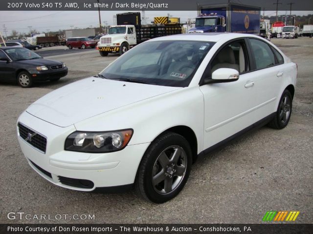 2007 Volvo S40 T5 AWD in Ice White