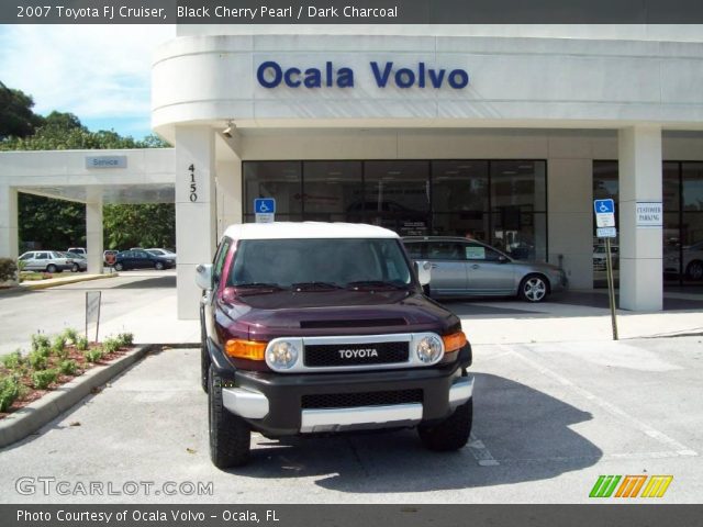 2007 Toyota FJ Cruiser  in Black Cherry Pearl