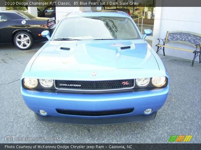 2010 Dodge Challenger R/T Classic in B5 Blue Pearlcoat