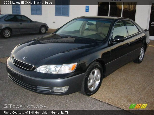 1998 Lexus ES 300 in Black