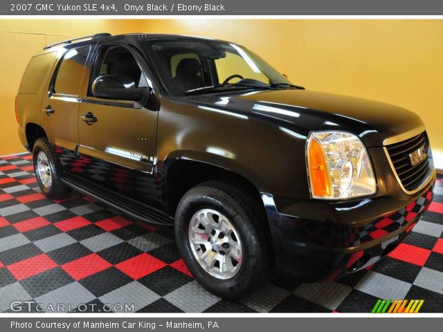 2007 GMC Yukon SLE 4x4 in Onyx Black