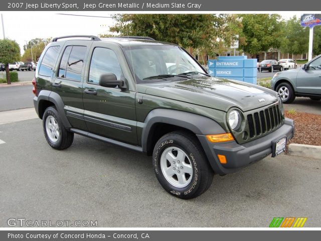 2007 Jeep Liberty Sport in Jeep Green Metallic