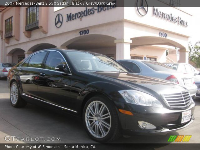 2007 Mercedes-Benz S 550 Sedan in Black