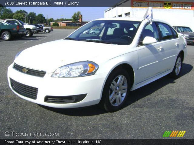 2009 Chevrolet Impala LT in White