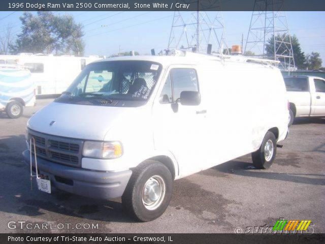 1996 Dodge Ram Van 2500 Commercial in Stone White