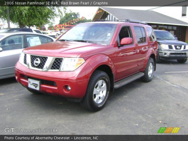 2006 Nissan Pathfinder SE 4x4 in Red Brawn Pearl