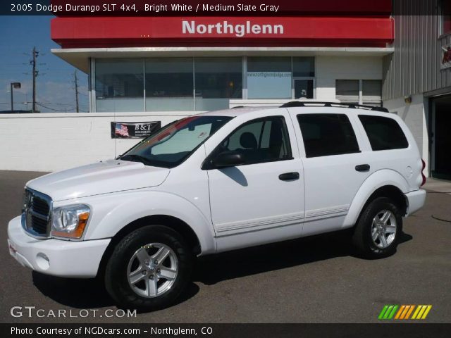 2005 Dodge Durango SLT 4x4 in Bright White