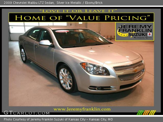 2009 Chevrolet Malibu LTZ Sedan in Silver Ice Metallic
