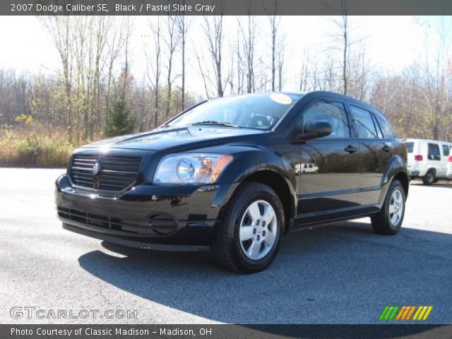 2007 Dodge Caliber SE in Black