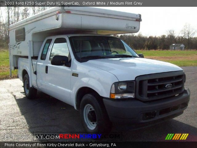 2003 Ford F250 Super Duty XL SuperCab in Oxford White