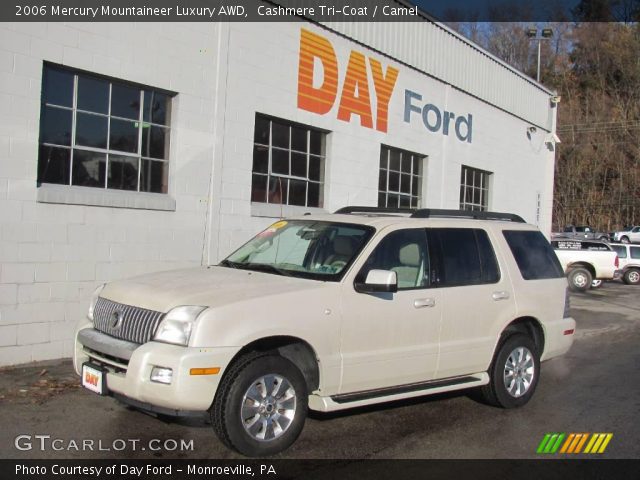 2006 Mercury Mountaineer Luxury AWD in Cashmere Tri-Coat