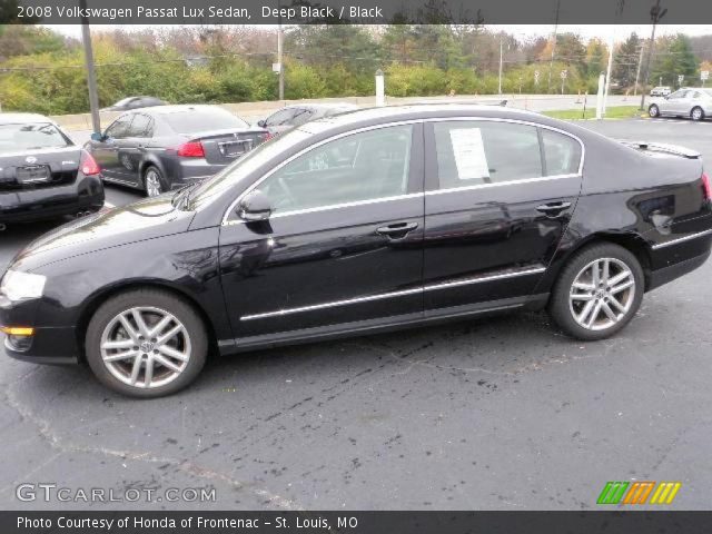 2008 Volkswagen Passat Lux Sedan in Deep Black