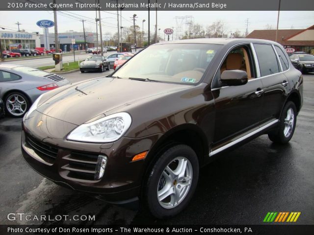 2010 Porsche Cayenne Tiptronic in Macadamia Metallic