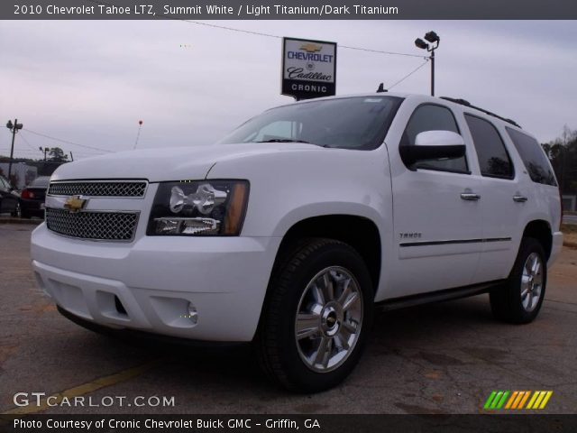 2010 Chevrolet Tahoe LTZ in Summit White