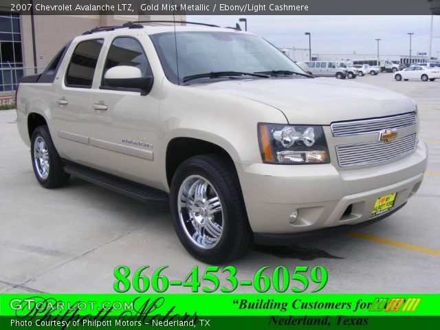 2007 Chevrolet Avalanche LTZ in Gold Mist Metallic