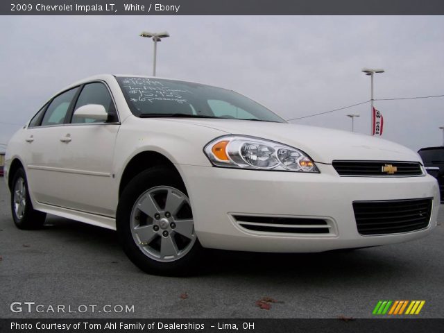 2009 Chevrolet Impala LT in White