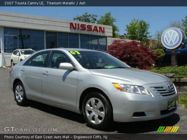 2007 Toyota Camry LE in Titanium Metallic