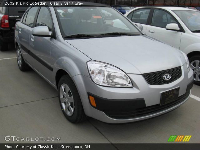 2009 Kia Rio LX Sedan in Clear Silver