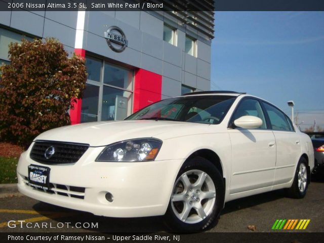 2006 Nissan Altima 3.5 SL in Satin White Pearl