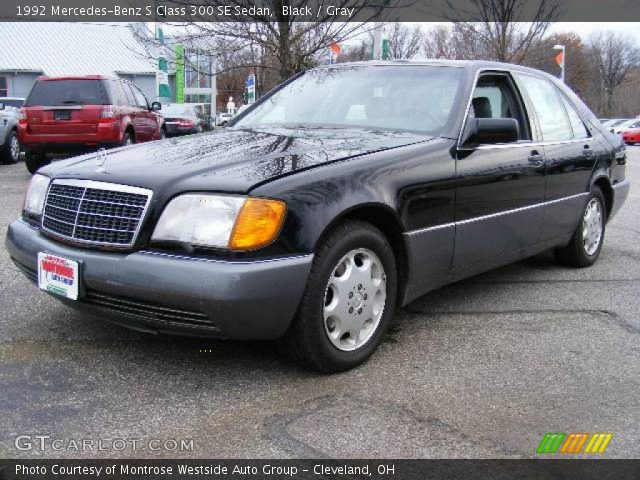 1992 Mercedes-Benz S Class 300 SE Sedan in Black
