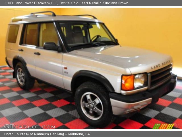 2001 Land Rover Discovery II LE in White Gold Pearl Metallic