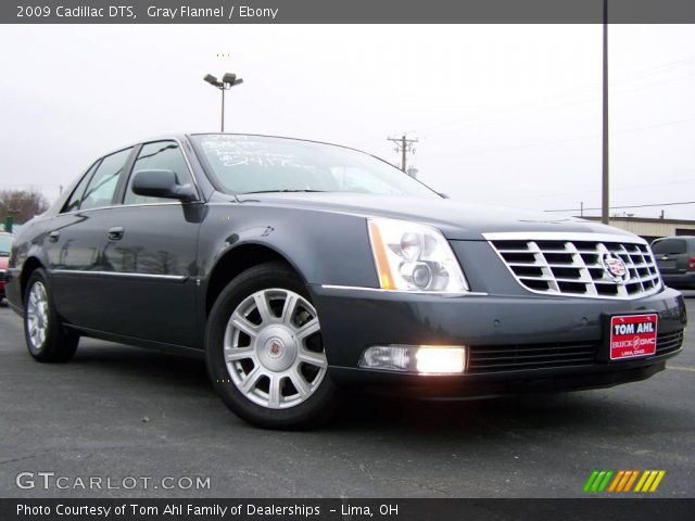 2009 Cadillac DTS  in Gray Flannel