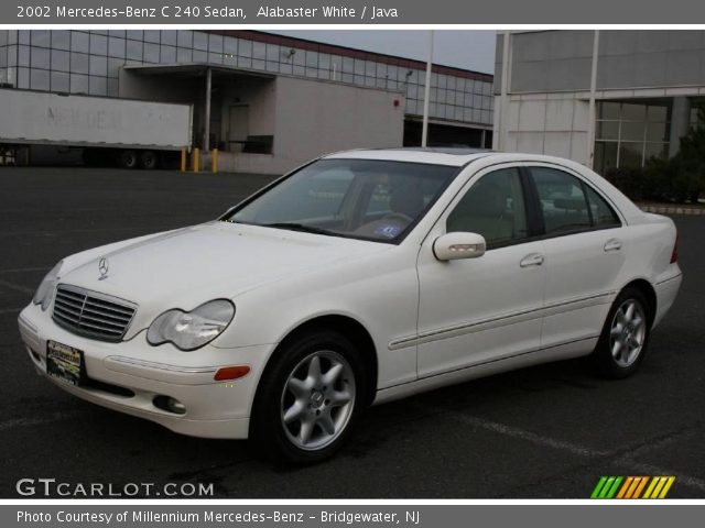 2002 Mercedes-Benz C 240 Sedan in Alabaster White