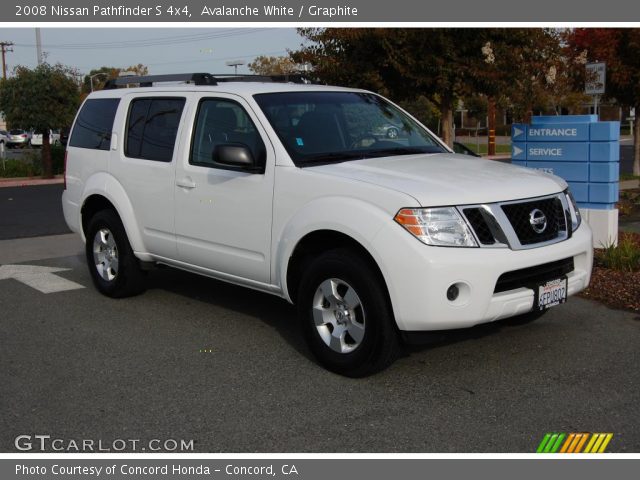 2008 Nissan Pathfinder S 4x4 in Avalanche White