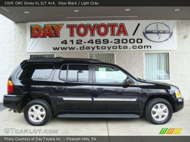 2005 GMC Envoy XL SLT 4x4 in Onyx Black