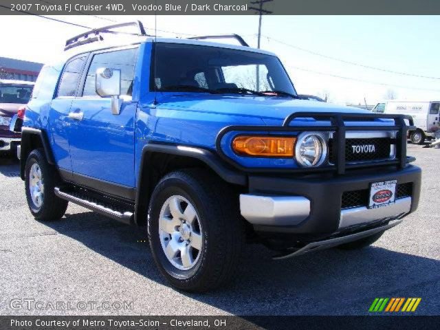 2007 Toyota FJ Cruiser 4WD in Voodoo Blue
