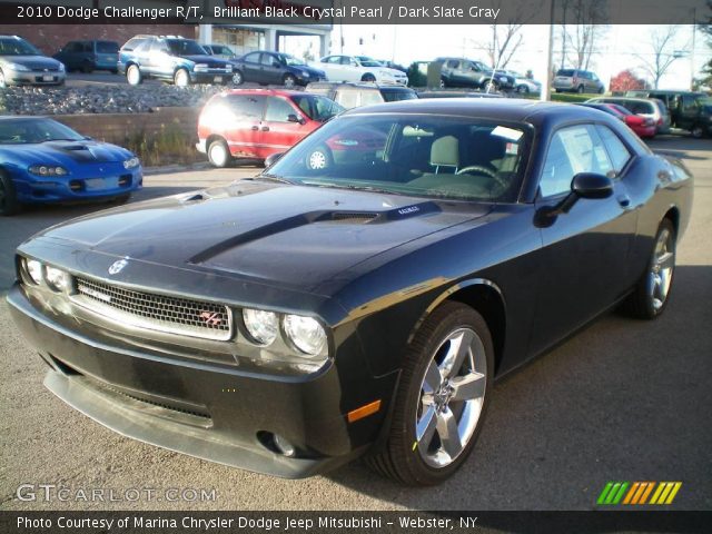 2010 Dodge Challenger R/T in Brilliant Black Crystal Pearl