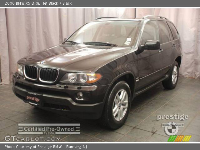 2006 BMW X5 3.0i in Jet Black