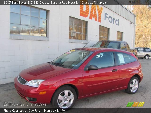 2005 Ford Focus ZX3 SES Coupe in Sangria Red Metallic